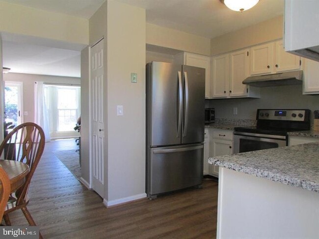 Building Photo - 14840 Lynhodge Ct