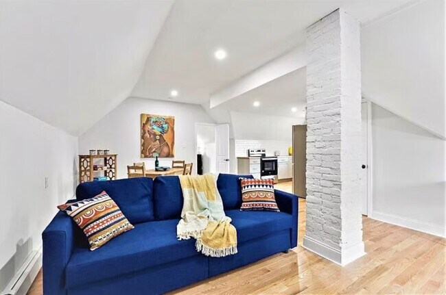 Building Photo - 65 Kimball Ave