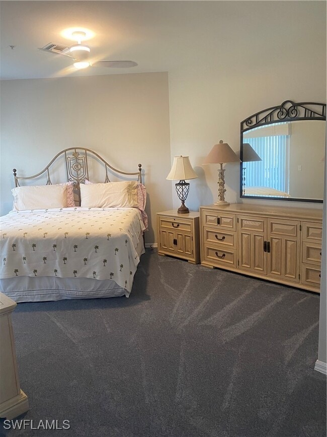 Building Photo - 210 Vintage Cir