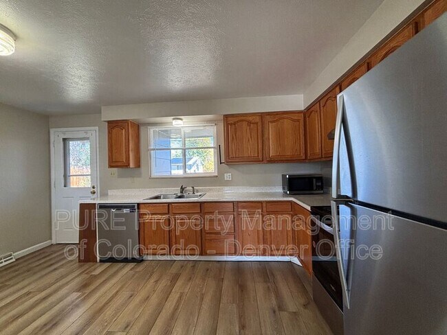 Building Photo - 6463 W 76th Ave
