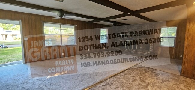 Building Photo - 306 Mustang Dr