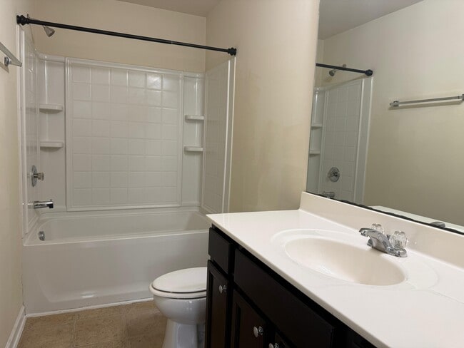 Building Photo - 8506 Quarton Dr