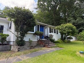 Building Photo - 5 Appaloosa Ave