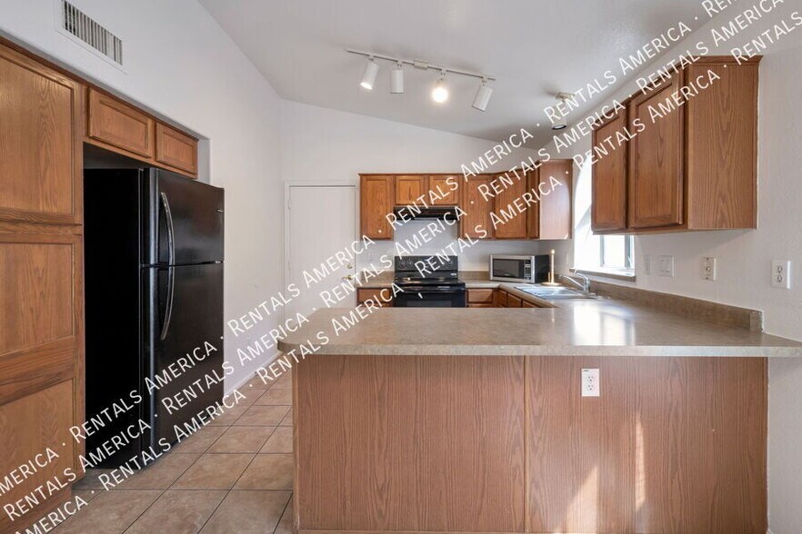 Building Photo - 29678 N Broken Shale Dr