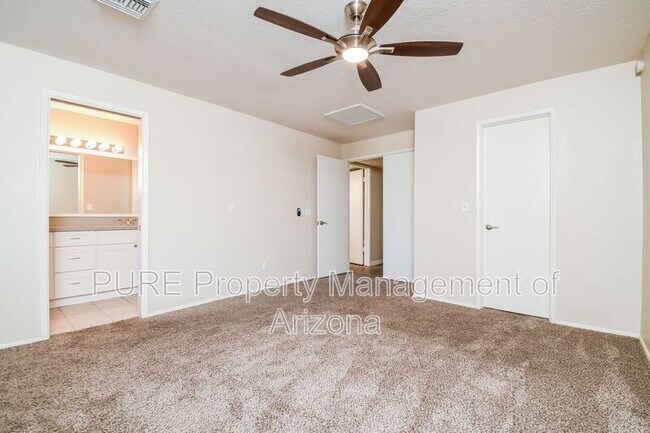 Building Photo - 1808 W Keating Ave