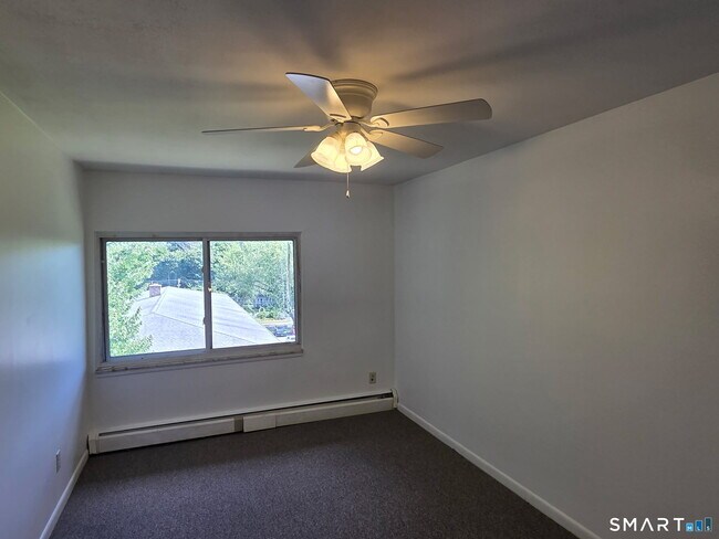 Building Photo - 36 Sigwin Dr