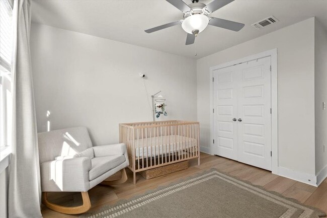 Building Photo - 7210 Travertine Spring Dr