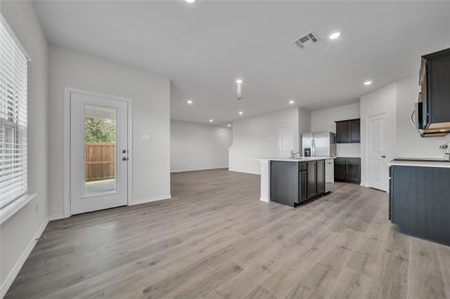 Building Photo - 1002 Rio Bravo Dr
