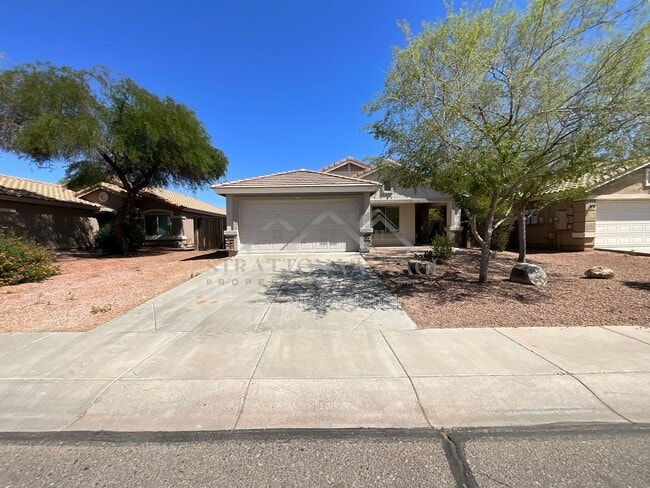 Building Photo - 16612 W Cottonwood St