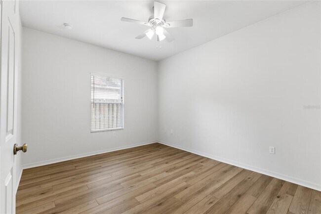 Building Photo - 1780 SW 65th Dr