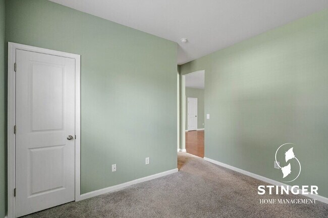 Building Photo - 6 Whitewater Way