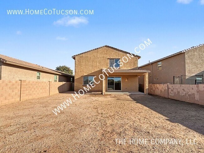 Building Photo - 7108 S Via Gaucho Viejo