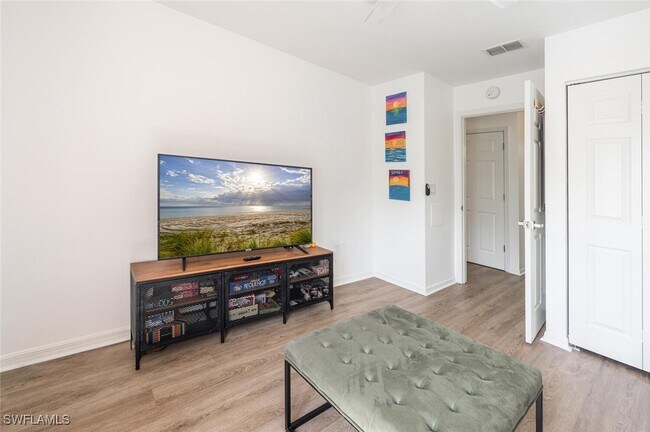 Building Photo - 2506 Orchid Bay Dr