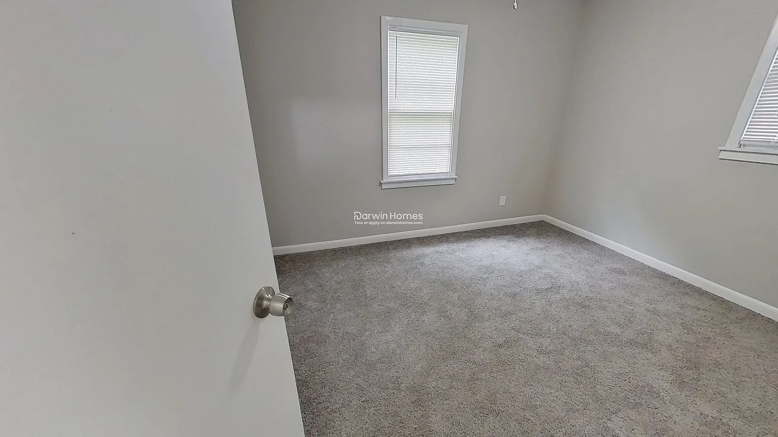 Building Photo - 3473 E 54 St