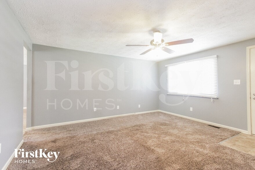 Building Photo - 5501 Furnas Ct