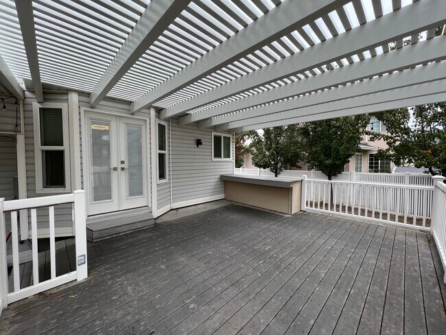 Covered Deck - 5577 S Walden Glen Dr