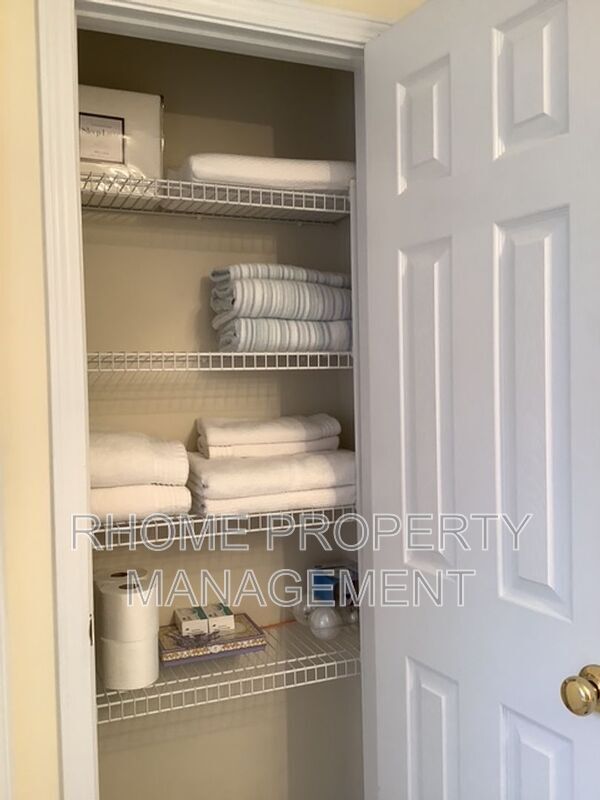 Building Photo - 4510 Greycliff Pointe