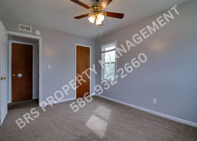 Building Photo - 7236 Wiegand Blvd