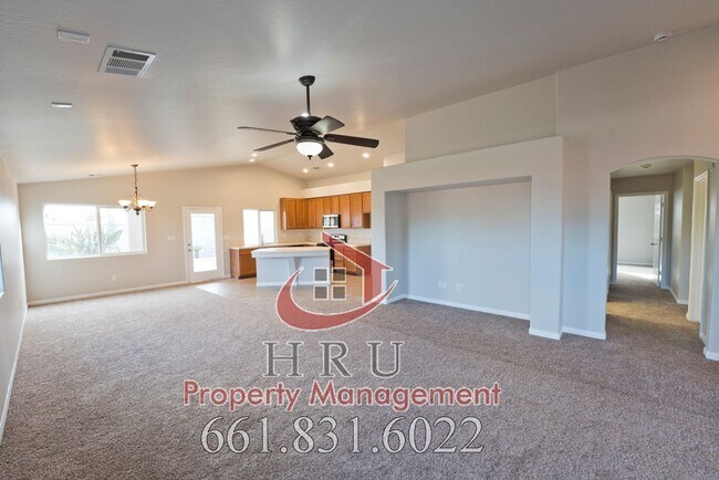 Building Photo - SW-Bakersfield  features 4 bed 2 bath with solar panels