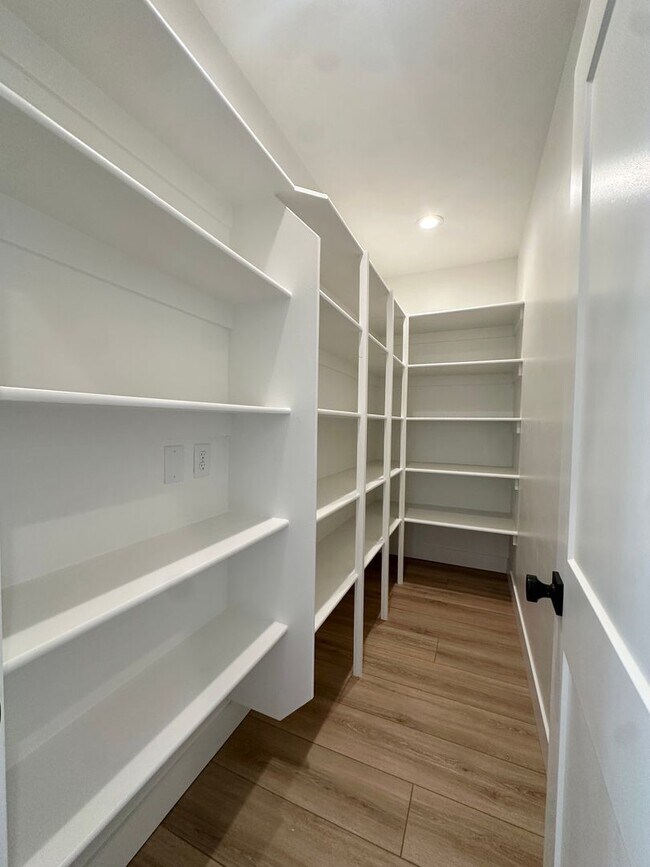 Building Photo - RR 156 Duplex