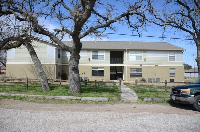 Building Photo - 448 N Joekel Ave