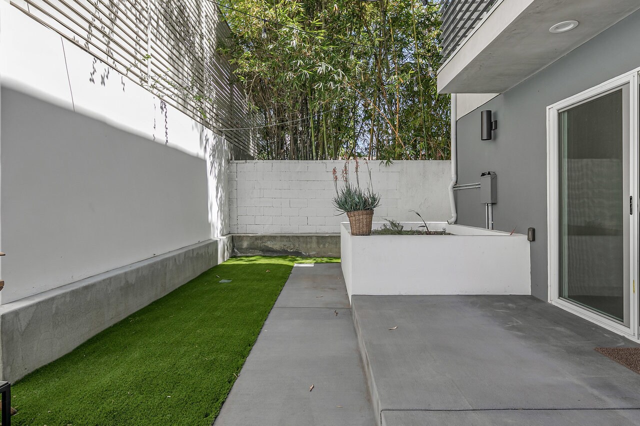 Building Photo - 6611 Leland Way