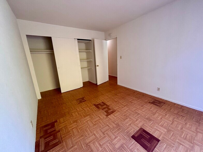 Building Photo - 8522 MacArthur Blvd