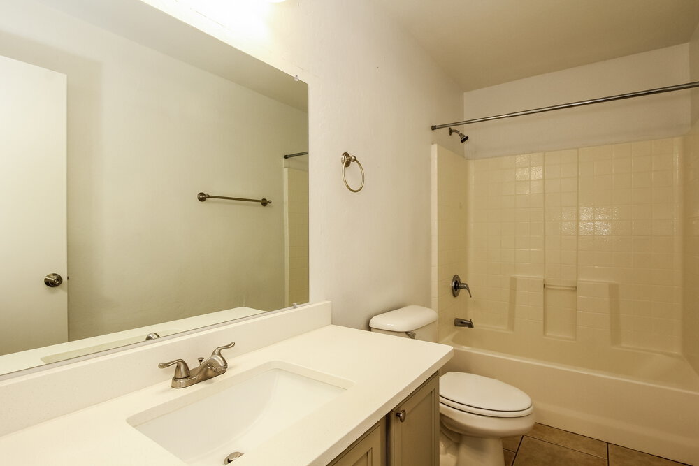 Building Photo - 884 S 242nd Dr