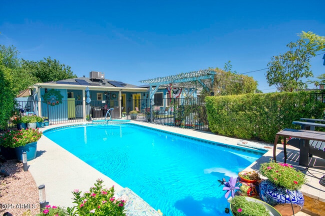 Building Photo - 1817 N 21st St