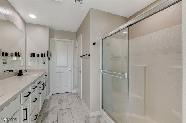 Building Photo - 9716 Jade Rise Ave