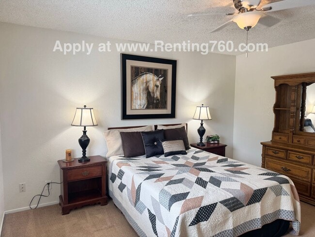 Building Photo - Beautifully Furnished Move-In Ready Home!