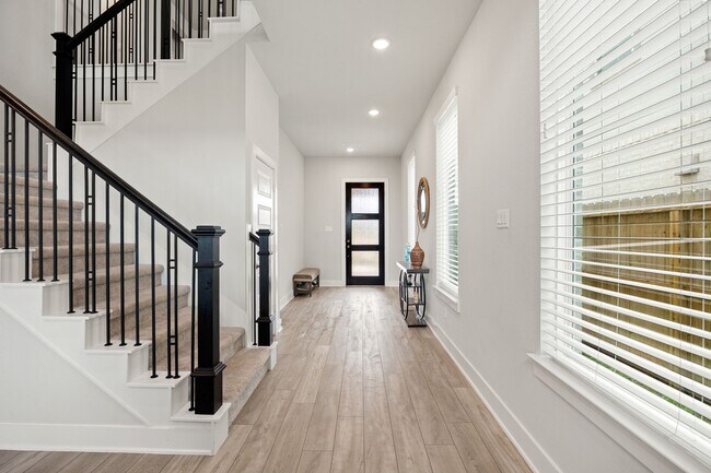 Building Photo - 106 Ripe Tomato Trl