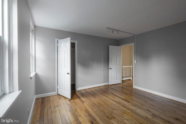 Building Photo - 4859 S 28th St