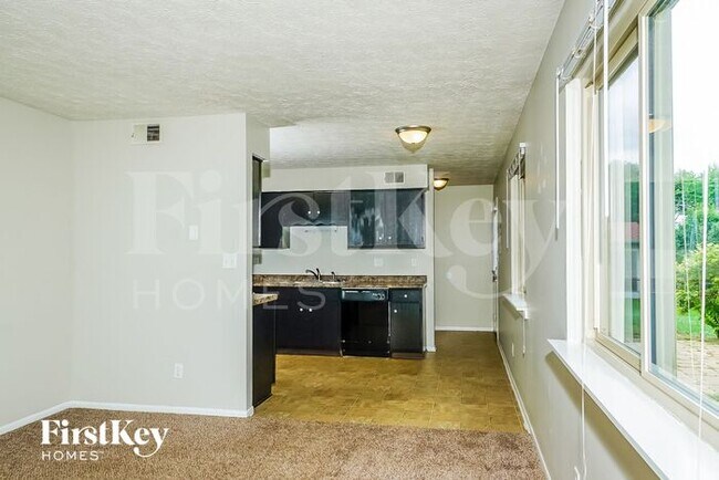 Building Photo - 6834 Turnberry Way