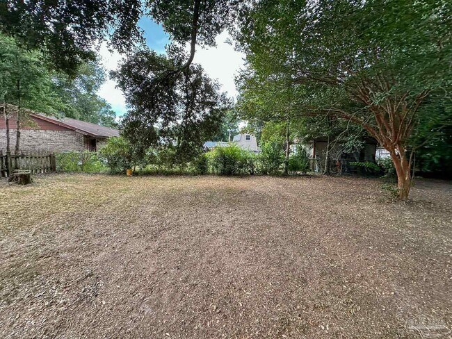 Building Photo - 4406 Nora Ave