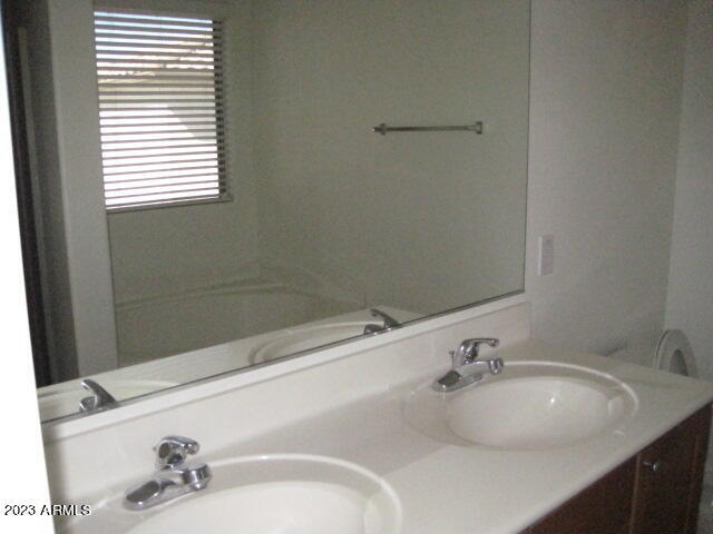 Building Photo - 8521 N 64th Dr