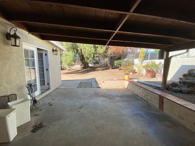 Building Photo - Beautiful La Mesa Single Family Home! Gourmet Kitchen! Large Enclosed Backyard!