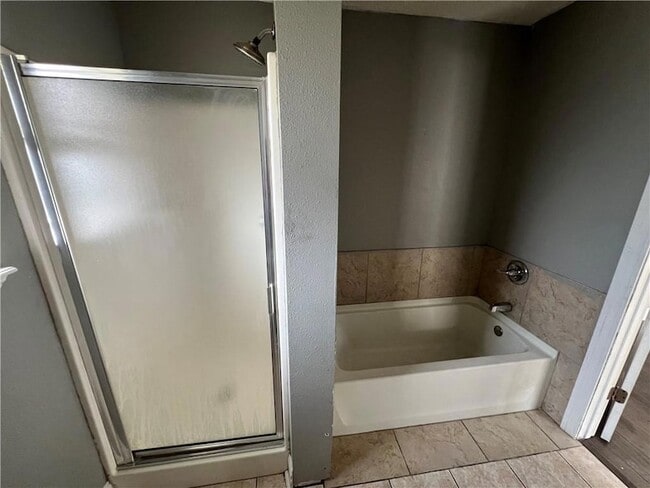 Building Photo - 5620 4th St