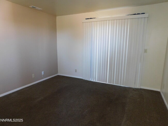 Building Photo - 240 Serpa Pl