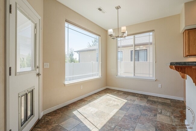 Building Photo - 672 Muirfield Drive