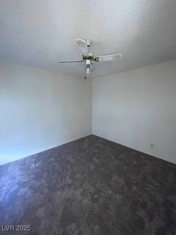 Building Photo - 5709 Goldmount Ave