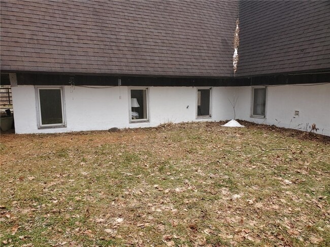 Building Photo - 229 Wilkinson Rd