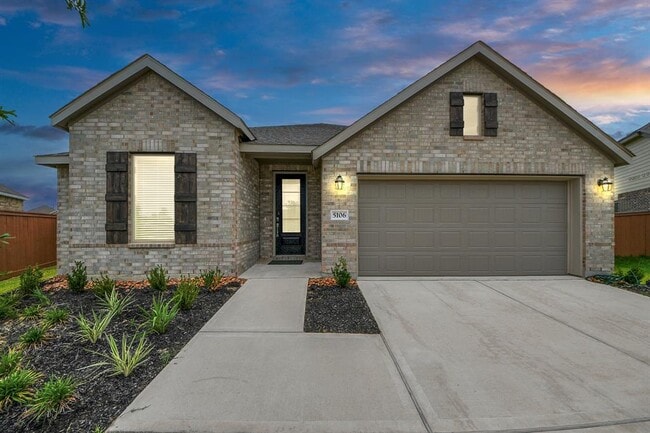 Primary Photo - 5106 Marlin Reef Dr
