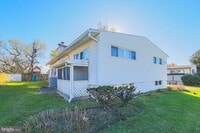 Building Photo - 2421 Lightfoot Dr