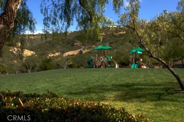 Building Photo - 1 Lucania Dr