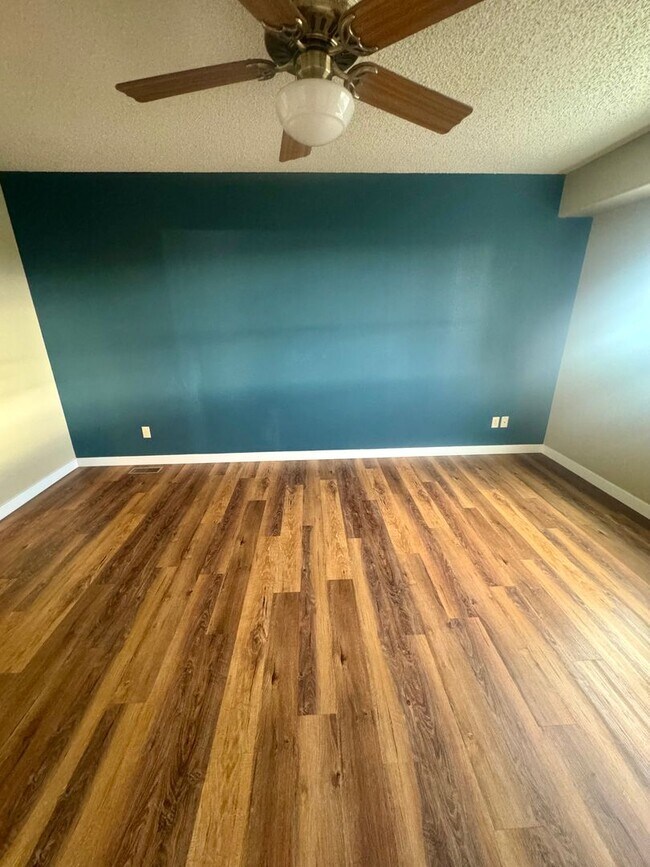 Building Photo - 3 bedroom home in Wagon Trails with commun...