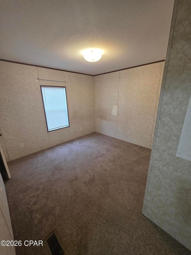 Building Photo - 5921 Nadine Rd