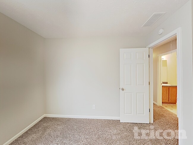 Building Photo - 4177 Shoreside Cir SW