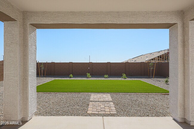 Building Photo - 14767 W Cottontail Ln