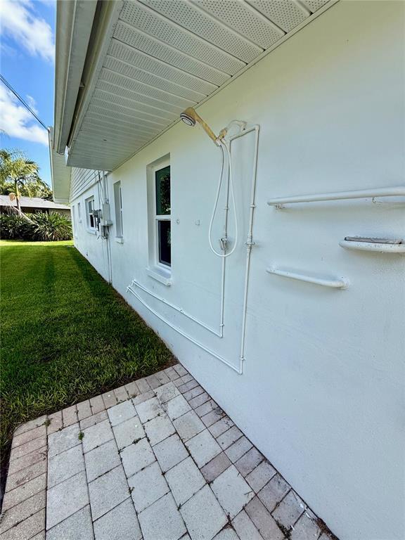 Building Photo - 1260 Palm Blvd